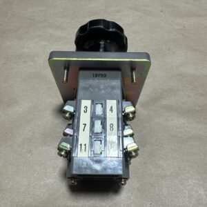 NEW NO BOX SURPLUS- IDEC 4-Position Selector Switch CS-10 600V 10A || WARRANTY! - Image 6