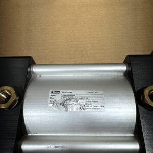 *NEW* Parker 4MA Series 1P4MA0052508 Air Cylinder 4" Bore 3” Stroke 250PSI - Image 4