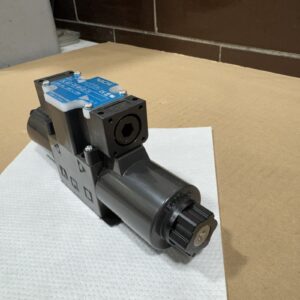 *NEW* Nachi SL-G01-C5-GR-D2-31 Solenoid Valve DC24V ~ Warranty - Image 4