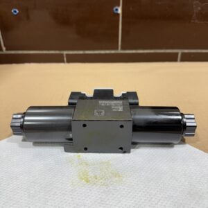 *NEW* Nachi SL-G01-C5-GR-D2-31 Solenoid Valve DC24V ~ Warranty - Image 6